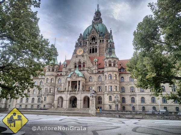 Neues Rathaus Front